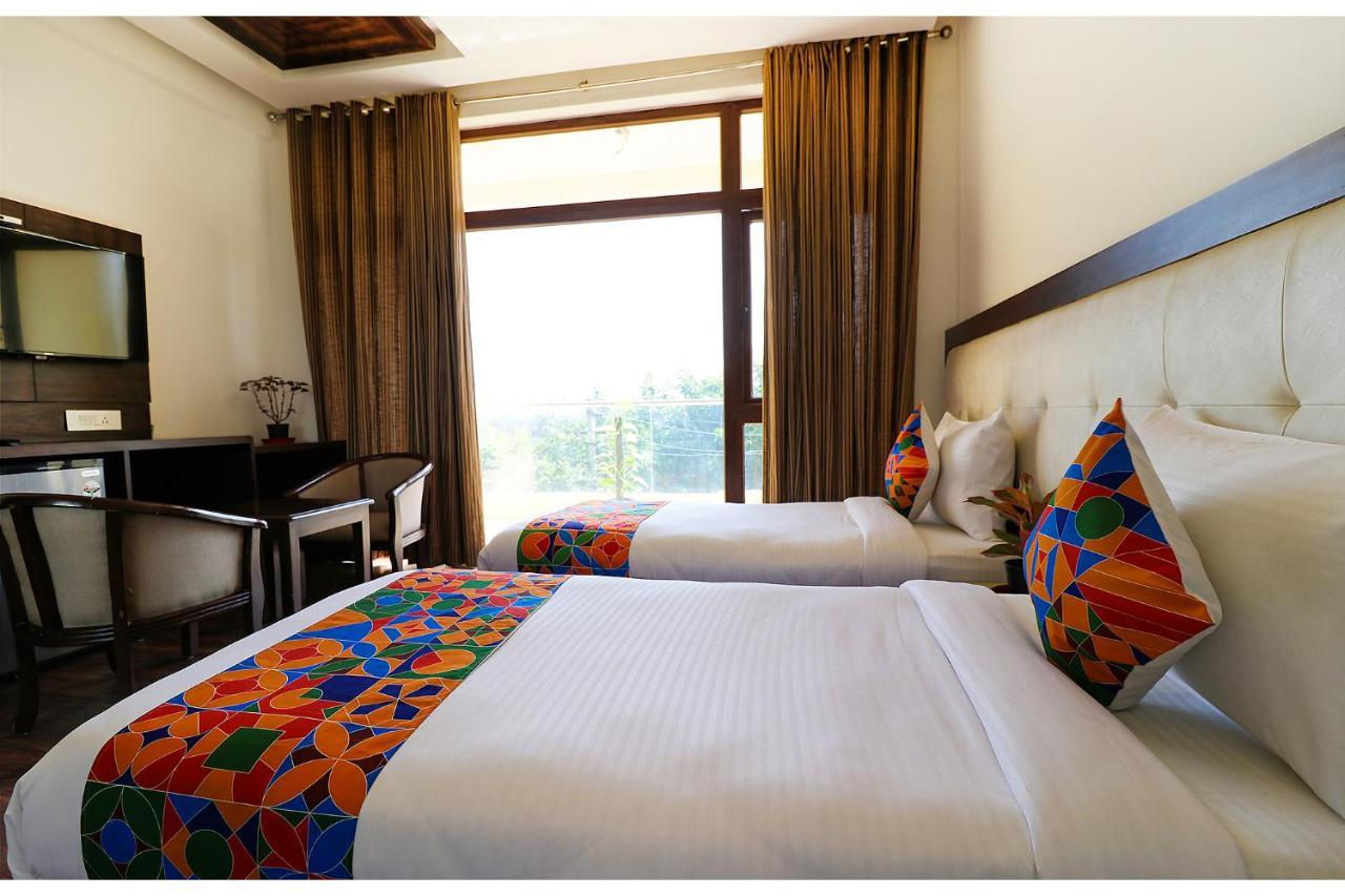 Fabhotel Oyster Villa Gurgaon Exteriör bild